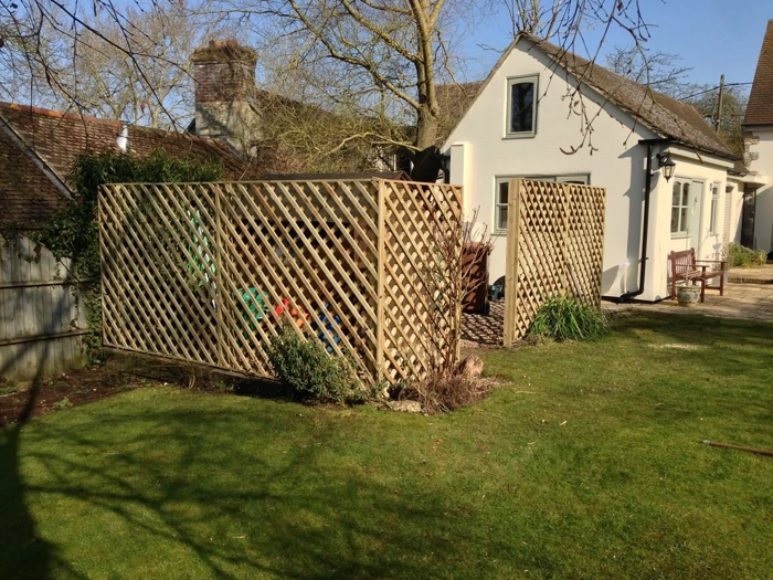 1.8m diamond trellis
